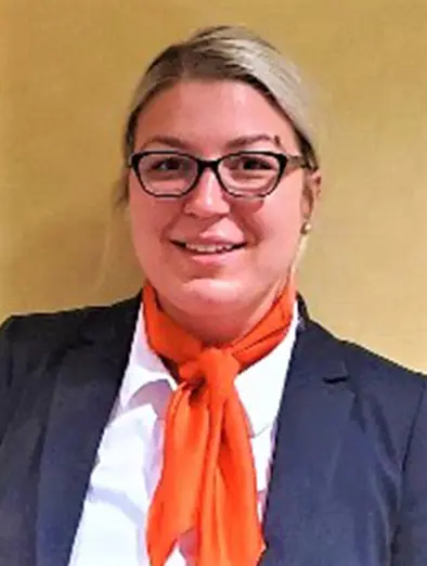 Lauren L.